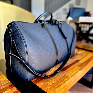 Louis Vuitton Shadow Keepall Bandouliere 50 Monogram